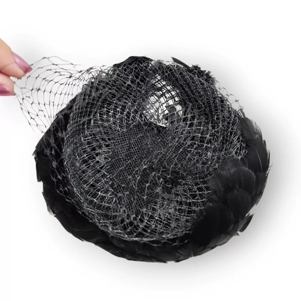 Vintage Feather Circle Cap Hat Black Whimsy Wig-Toque Netting Mid Century 50s - Picture 7 of 11